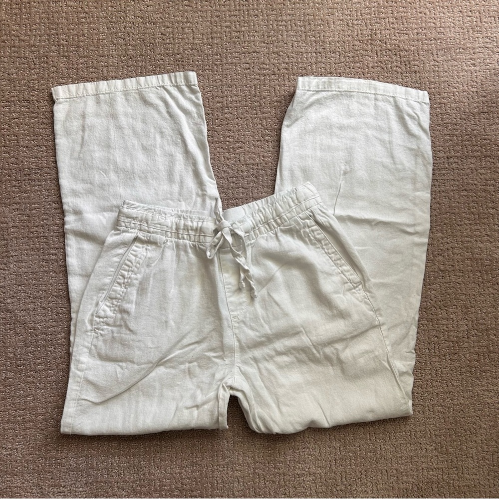 White linen pants